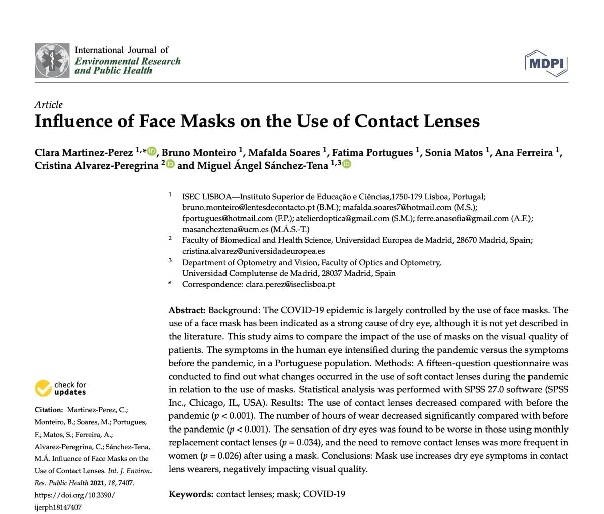 Influence of Face Masks on the Use of Contact Lenses